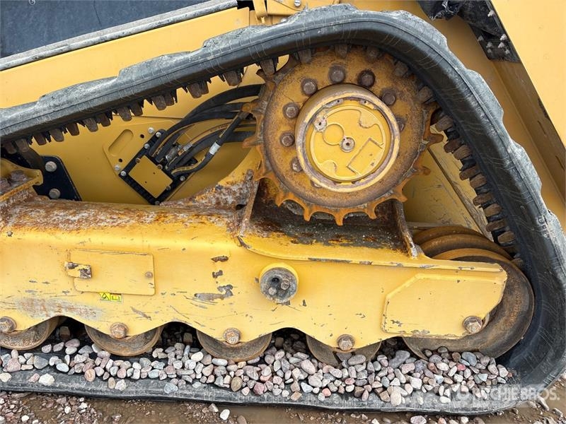 CAT 299D3 XE Two-Speed Compact Track Loader Skid steer loaders