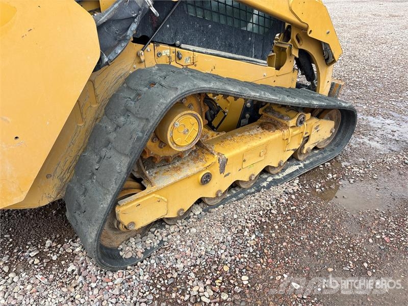 CAT 299D3 XE Two-Speed Compact Track Loader Skid steer loaders