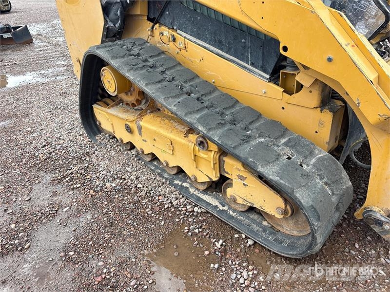 CAT 299D3 XE Two-Speed Compact Track Loader Skid steer loaders