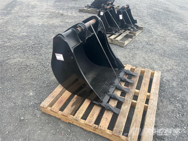 CAT 30 in Digging Backhoe Rear Bucket - Fits 430E Žlice