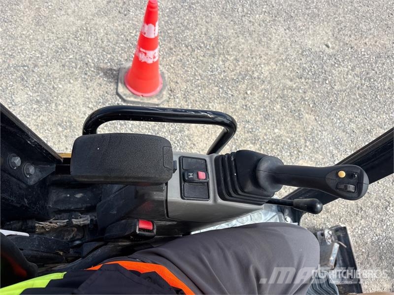 CAT 301.7 Mini Excavator Mini ekskavatörler, 7 tona dek