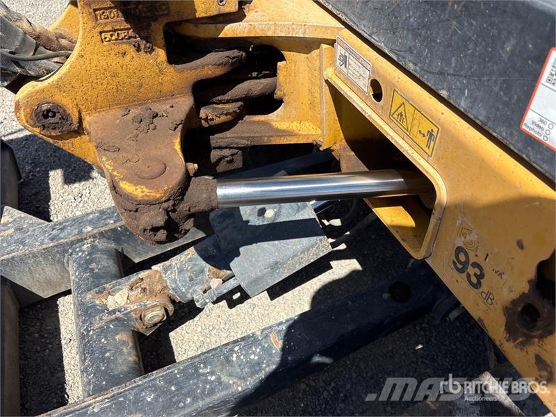 CAT 302.7DCR Mini Excavator Mini ekskavatörler, 7 tona dek