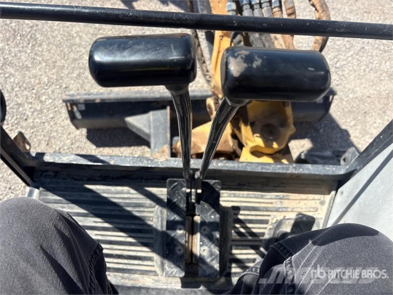 CAT 302.7DCR Mini Excavator Mini ekskavatörler, 7 tona dek