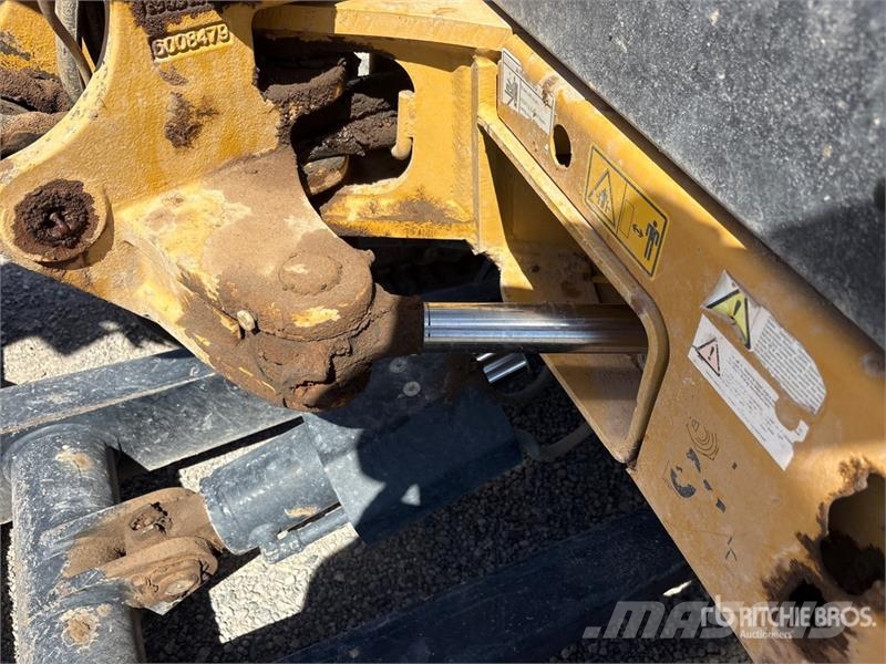 CAT 302.7DCR Mini Excavator Mini ekskavatörler, 7 tona dek