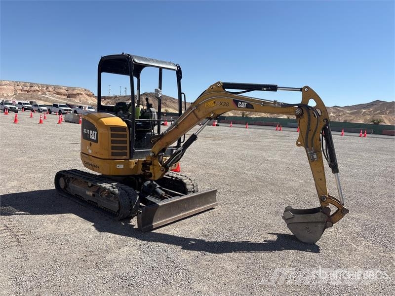 CAT 302.7DCR Mini Excavator Mini ekskavatörler, 7 tona dek