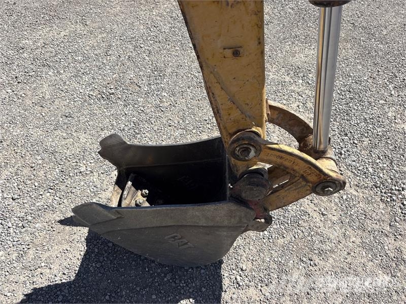 CAT 302.7DCR Mini Excavator Mini ekskavatörler, 7 tona dek