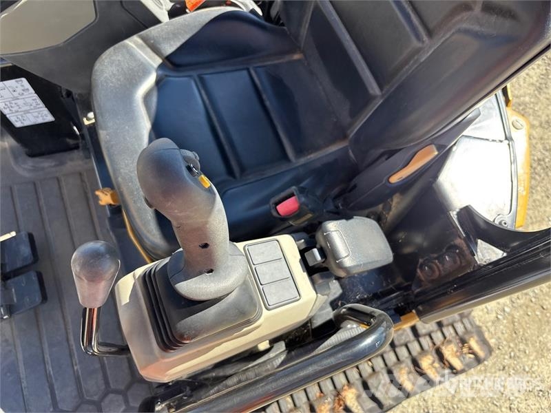 CAT 303.5 CR Mini Excavator Мини екскаватори < 7 т