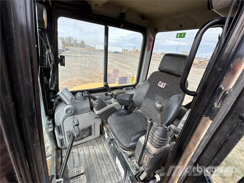 CAT 303.5E2 CR Mini Excavator Mini bagri <7t