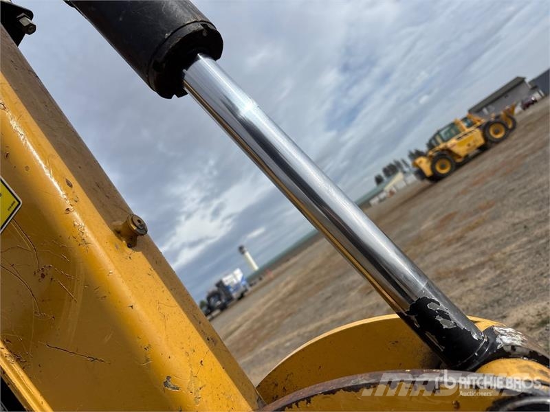 CAT 303.5E2 CR Mini Excavator Mini bagri <7t