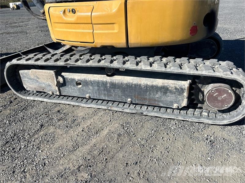 CAT 303.5E2 CR Mini Excavator Mini kotrók < 7t
