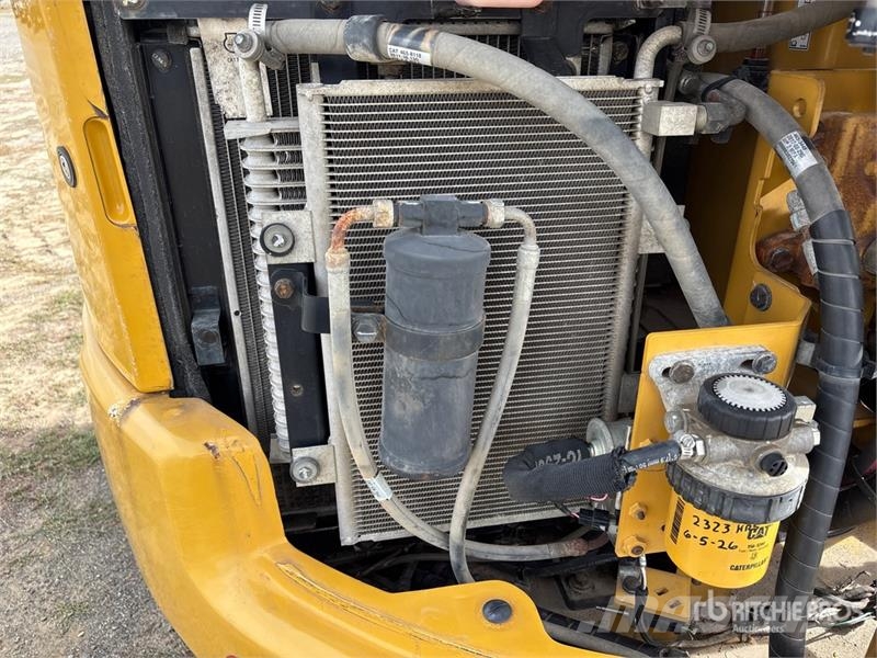 CAT 303.5E2 CR Mini Excavator Mini bagri <7t