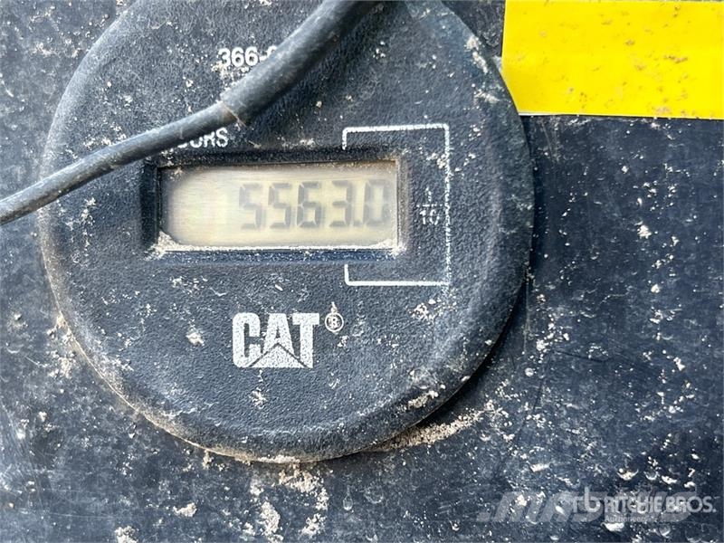 CAT 303.5E2 CR Mini Excavator Mini kotrók < 7t
