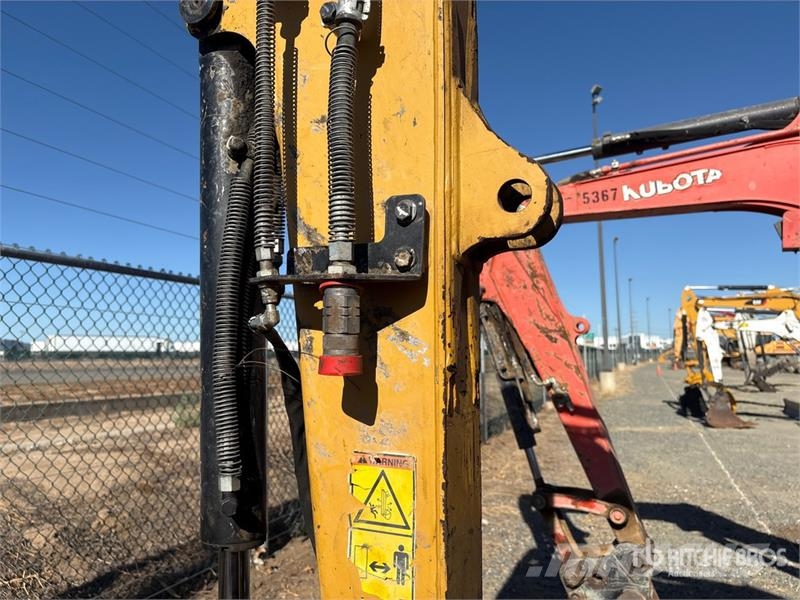CAT 303.5E2 Mini Excavator Minigravemaskiner
