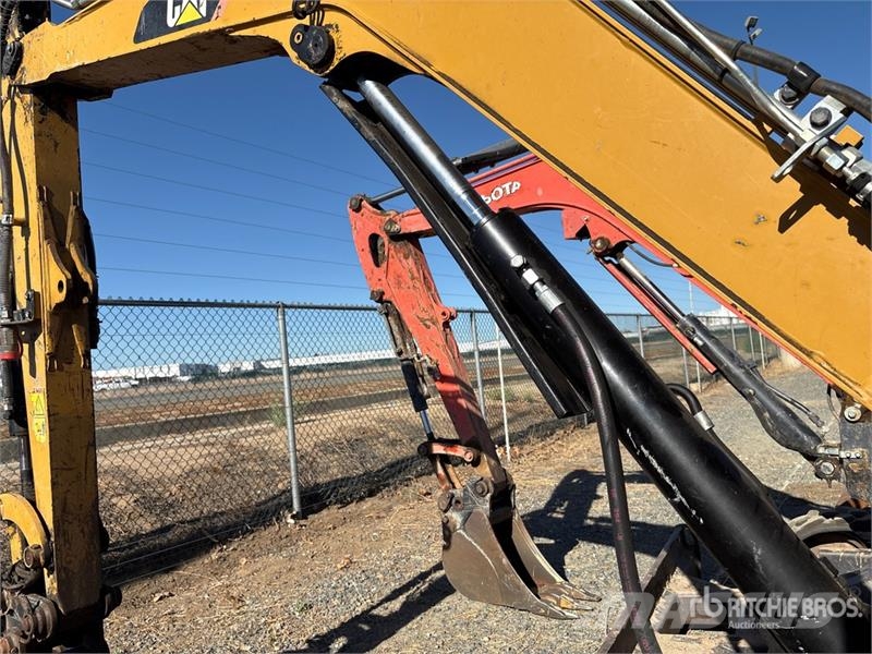 CAT 303.5E2 Mini Excavator Minigravemaskiner