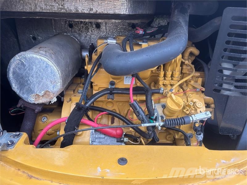 CAT 303.5E2CR Mini Excavator Mini excavatoare < 7t