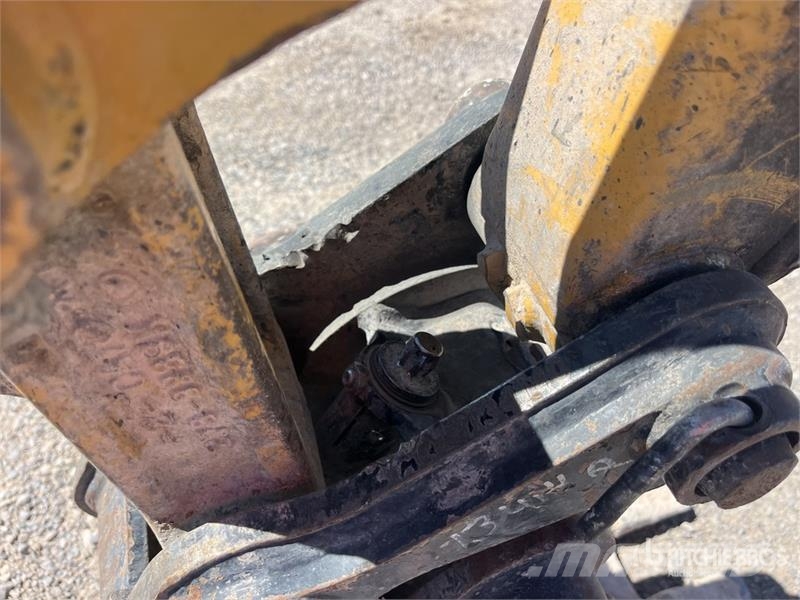 CAT 303E CR حفارات صغيرة أقل من 7 طن (حفارات صغيرة)