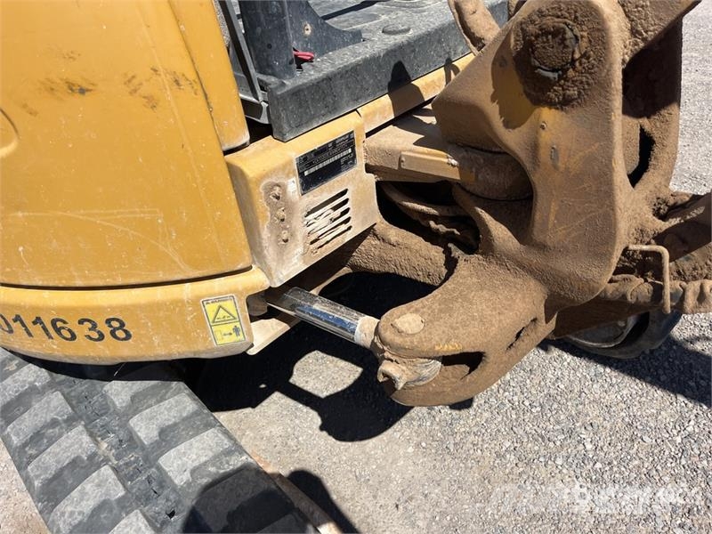 CAT 303E CR حفارات صغيرة أقل من 7 طن (حفارات صغيرة)