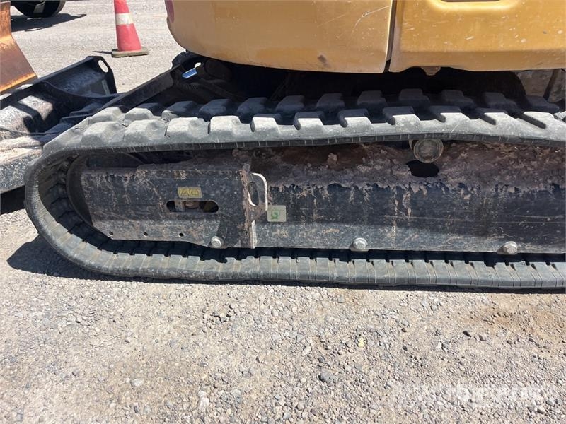 CAT 303E CR حفارات صغيرة أقل من 7 طن (حفارات صغيرة)