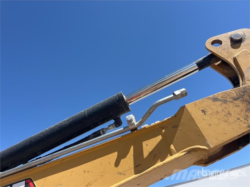 CAT 303E CR حفارات صغيرة أقل من 7 طن (حفارات صغيرة)