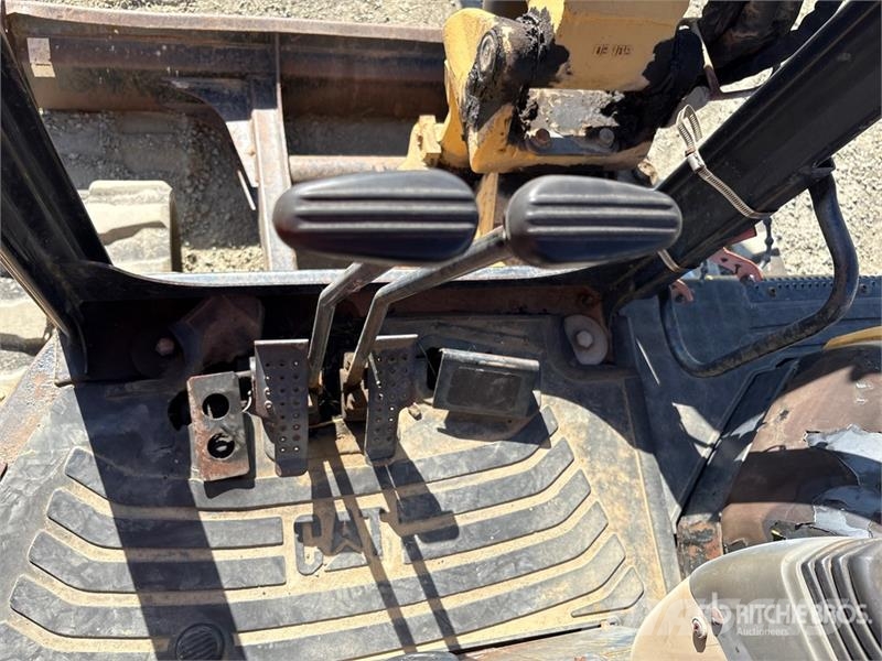 CAT 304 CR Mini Excavator Mini ekskavatori < 7 t