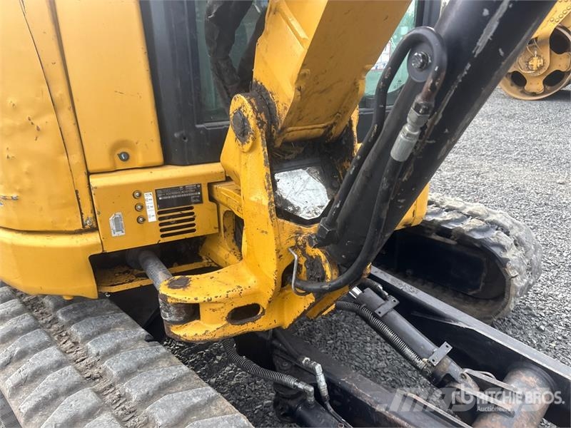 CAT 304E2 CR Mini bagri <7t