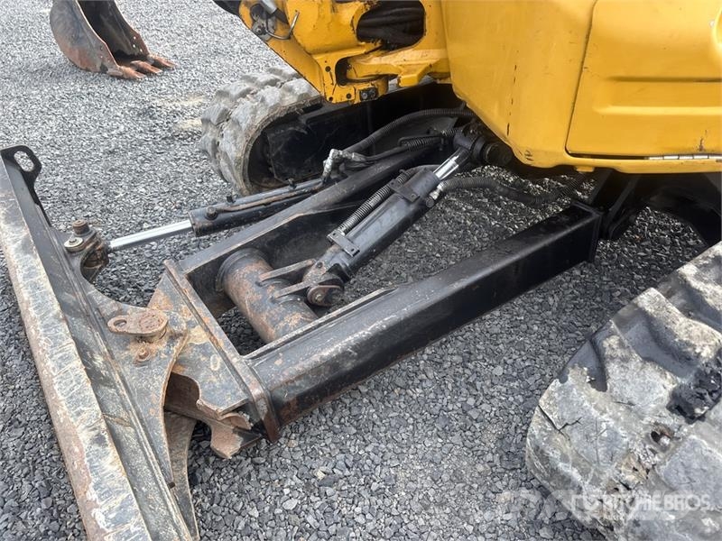 CAT 304E2 CR Mini bagri <7t