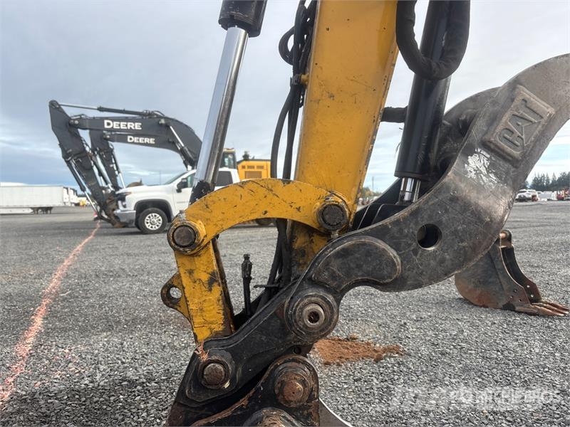 CAT 304E2 CR Mini bagri <7t
