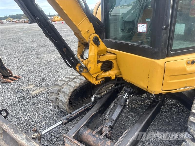 CAT 304E2 CR Mini bagri <7t