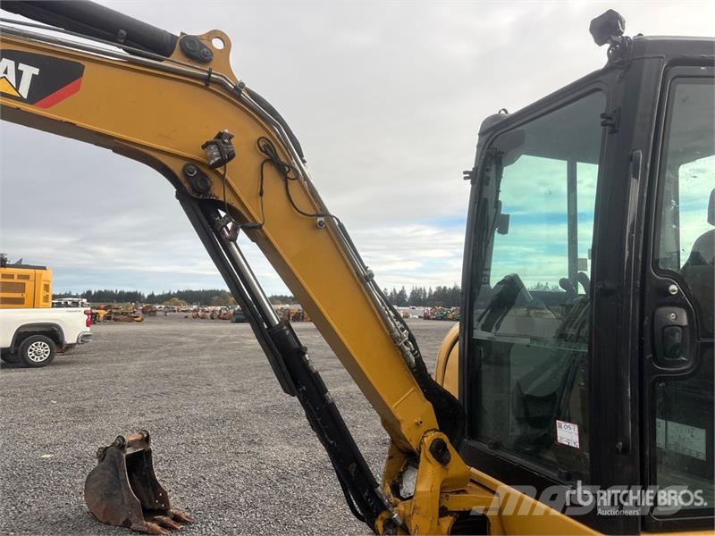 CAT 304E2 CR Mini bagri <7t
