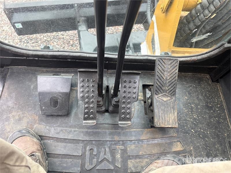 CAT 305.5 Mini Excavator Mini bagri <7t