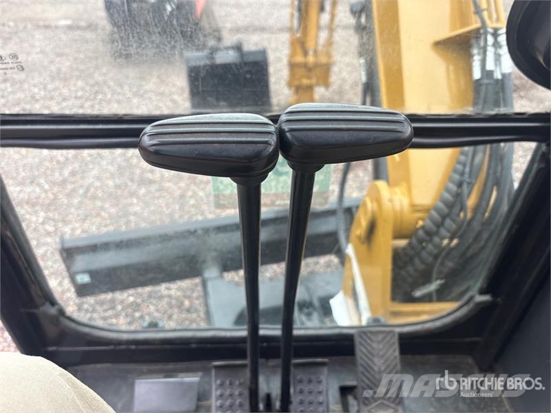 CAT 305.5 Mini Excavator Mini bagri <7t