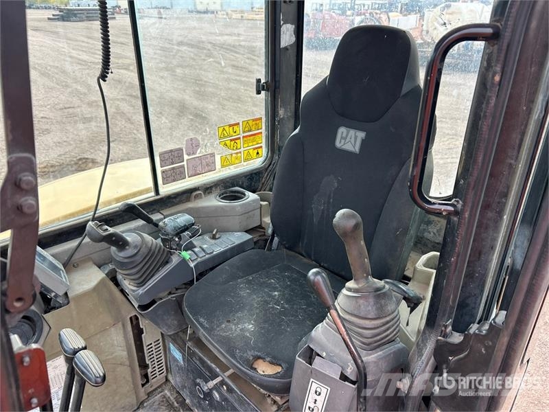 CAT 305.5E CR Mini Excavator Miniescavadeiras < 7t (Mini escavadeiras)