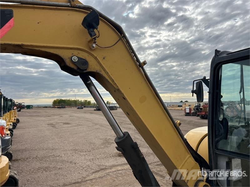 CAT 305.5E CR Mini Excavator Miniescavadeiras < 7t (Mini escavadeiras)