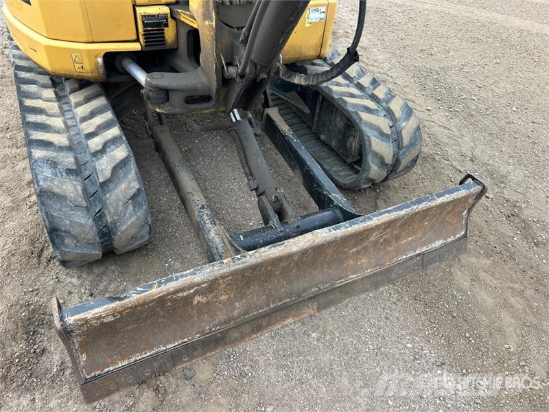 CAT 305.5E CR Mini Excavator Miniescavadeiras < 7t (Mini escavadeiras)