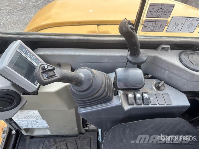 CAT 305.5E CR Mini Excavator Mini excavatoare < 7t