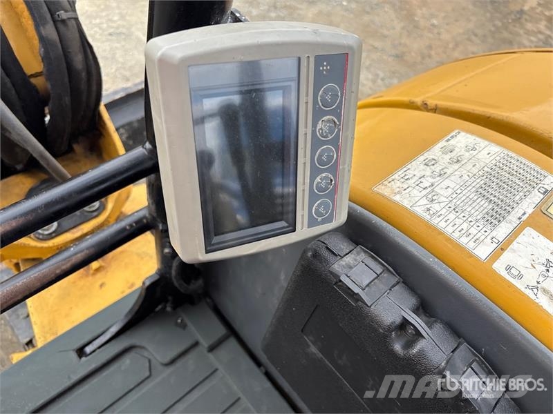 CAT 305.5E2 CR Mini Excavator Mini bagri <7t