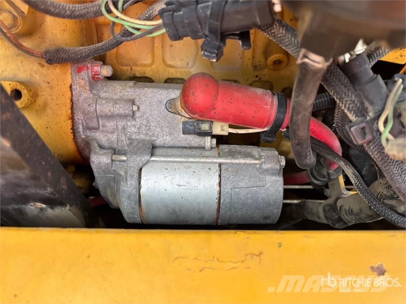 CAT 305.5E2 CR Mini Excavator Mini bagri <7t