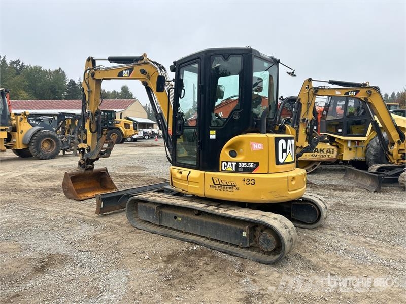CAT 305.5E2 CR Mini Excavator Mini rýpadla < 7t