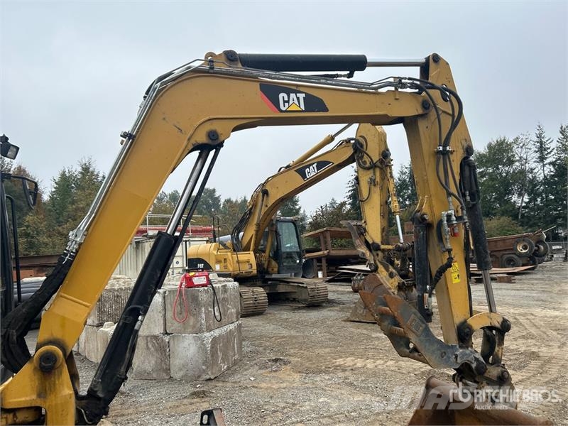 CAT 305.5E2 CR Mini Excavator Mini rýpadla < 7t