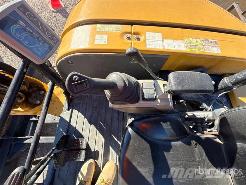 CAT 305.5E2 CR Mini Excavator حفارات صغيرة أقل من 7 طن (حفارات صغيرة)