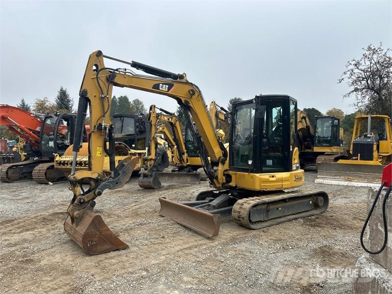 CAT 305.5E2 CR Mini Excavator Mini rýpadla < 7t