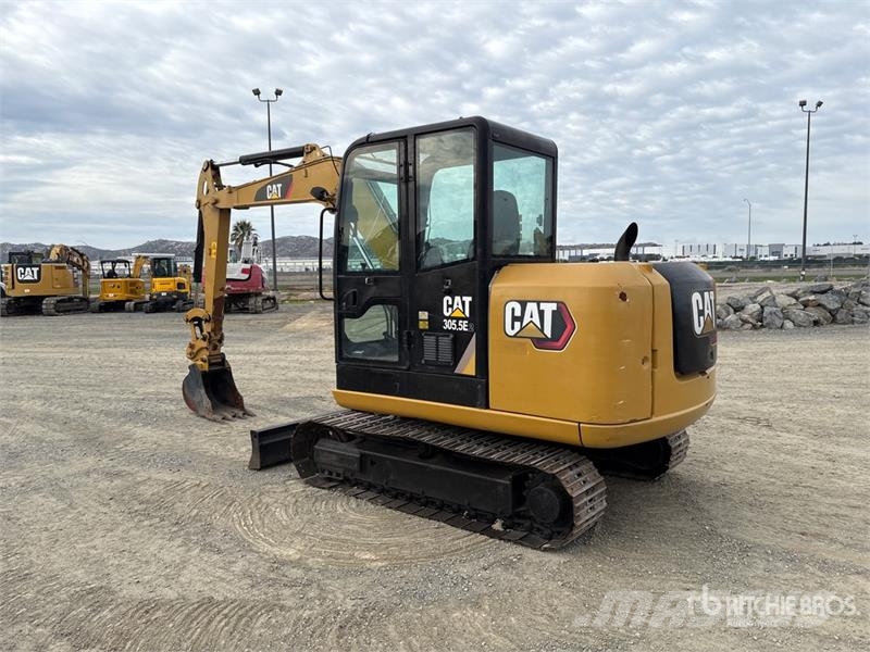 CAT 305.5E2 Mini Excavator 小型挖掘机