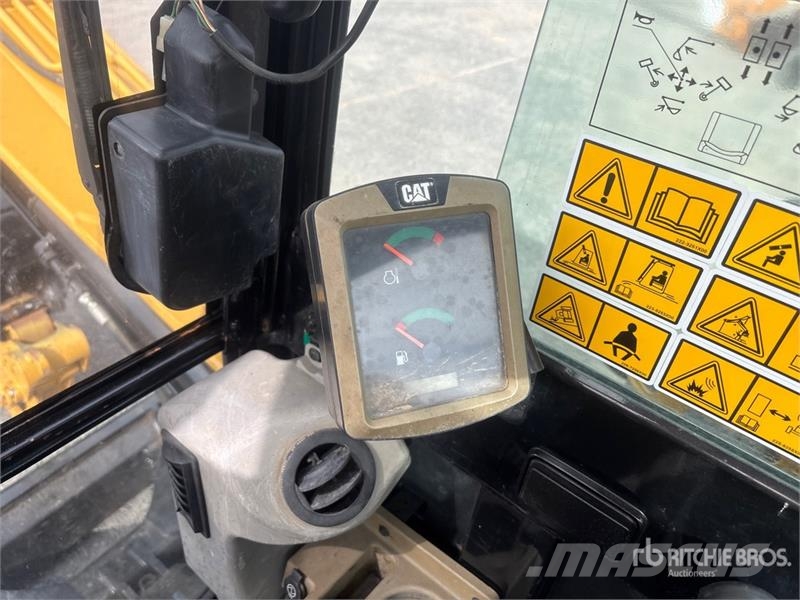 CAT 305.5E2 Mini Excavator Minigraafmachines < 7t