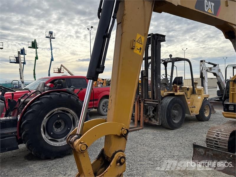 CAT 305.5E2 Mini Excavator 小型挖掘机