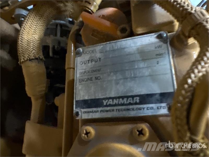 CAT 305.5E2 Mini Excavator 小型挖掘机