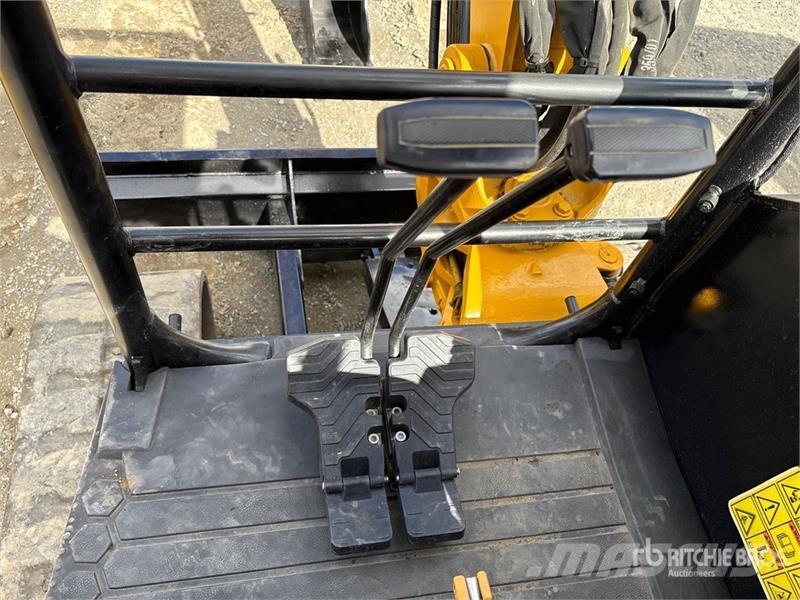 CAT 305 CR Mini Excavator Mini bagri <7t
