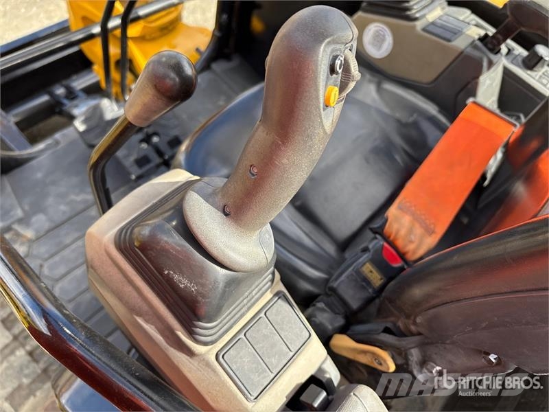 CAT 305 CR Mini Excavator Mini bagri <7t