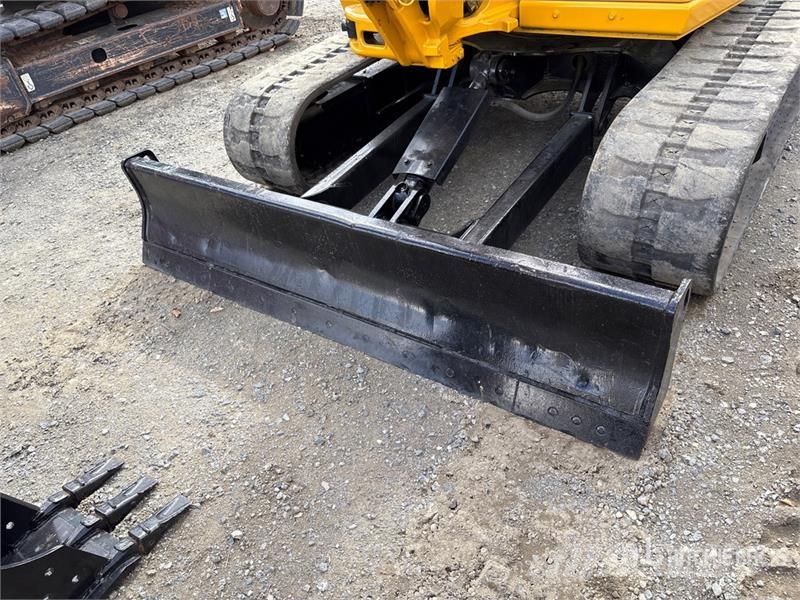 CAT 305 CR Mini Excavator Mini bagri <7t