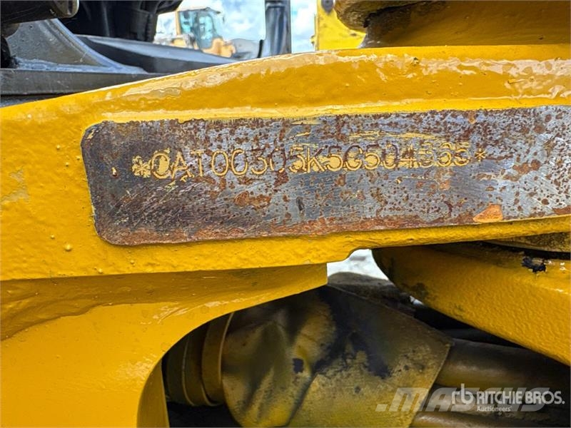 CAT 305 CR Mini Excavator Mini bagri <7t