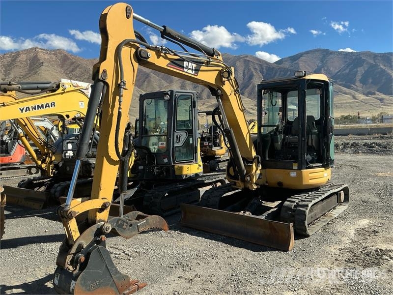 CAT 305 CR Mini Excavator حفارات صغيرة أقل من 7 طن (حفارات صغيرة)